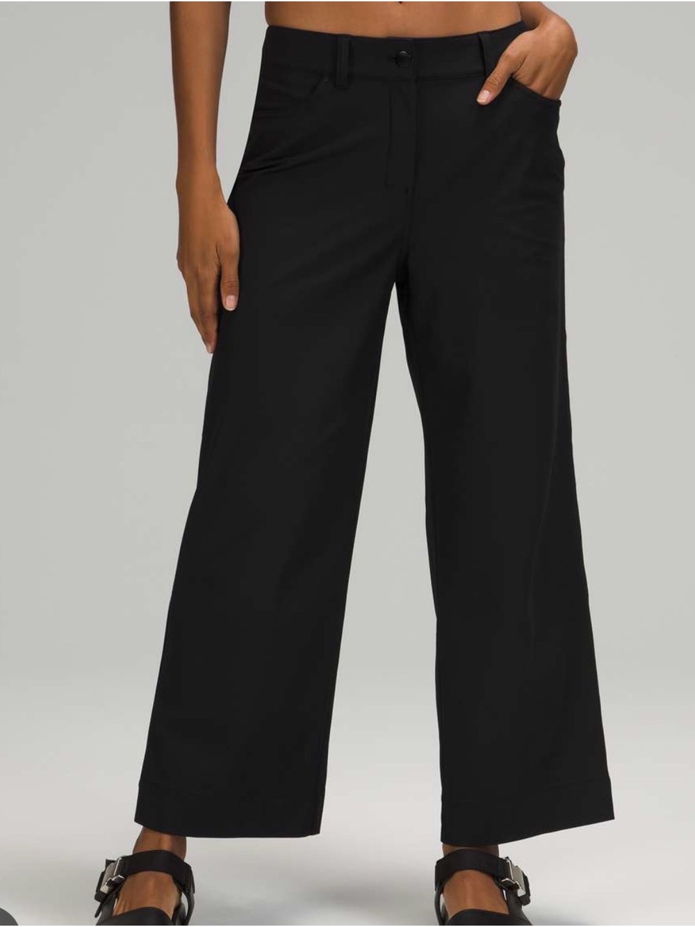 lululemon athletica city sleek 5 pocket high rise Black Wide-Leg Pants Sz 28